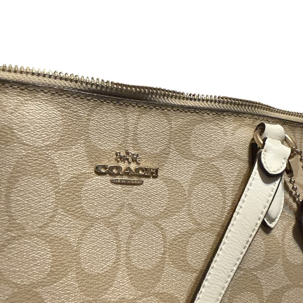 Coach F29208 Signature Jacquard Zip Tote Bag - Light Khaki/Chalk